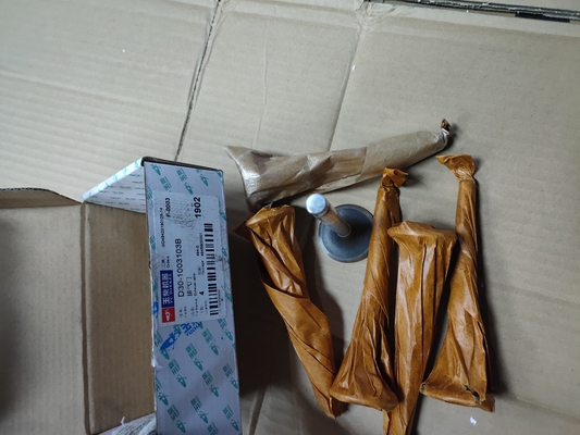 Standard Size Cast Iron Yuchai Engine Parts 10 × 10 × 5 Cm Single Item